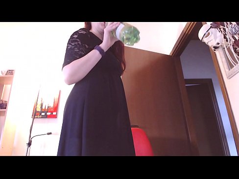 ❤️ スケベで甘美なパンティが大好きな従順な奴隷が、この動画を見てオナニーを強要される! ️❌ ハードポルノ ❌️❤