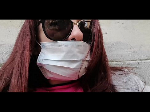 ❤️ ニコレッタは隣人に復讐し、彼のガレージでおしっこをする(特別Covid19イタリア検疫所) ️❌ ハードポルノ ❌️❤